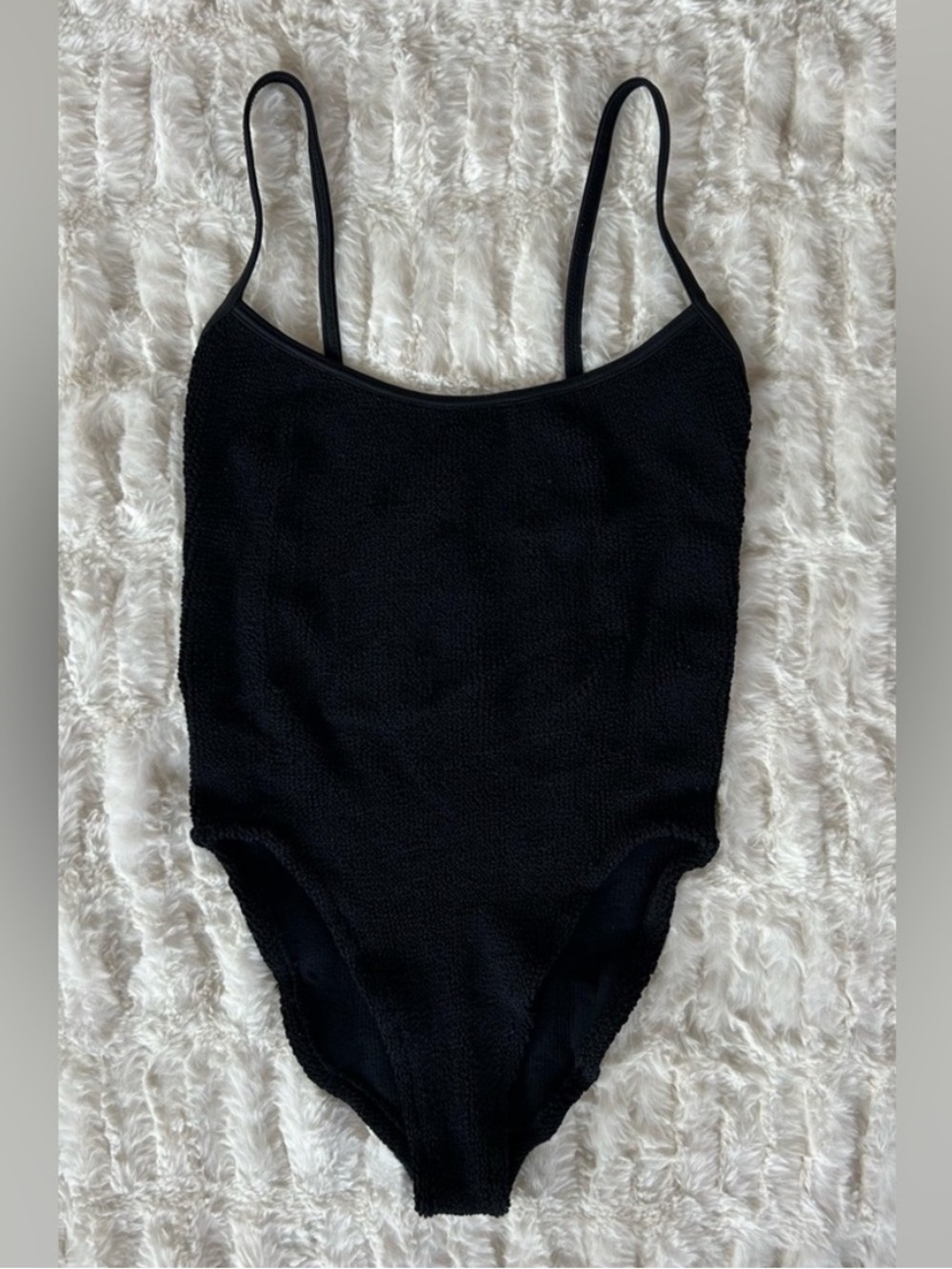 Hunza G Pamela One Piece in Black - Picture 4 of 10